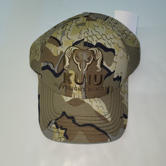 KUIU Other - Kuiu Ultralight Hunting Camo Trucker Hat Ram Skull Logo One Size Snapback